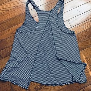 lululemon scoop tie back tank stripe sz 4